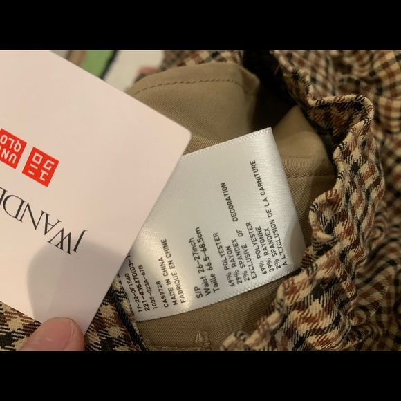 JW Anderson X Uniqlo wide leg cropped trousers - Picture 5 of 5